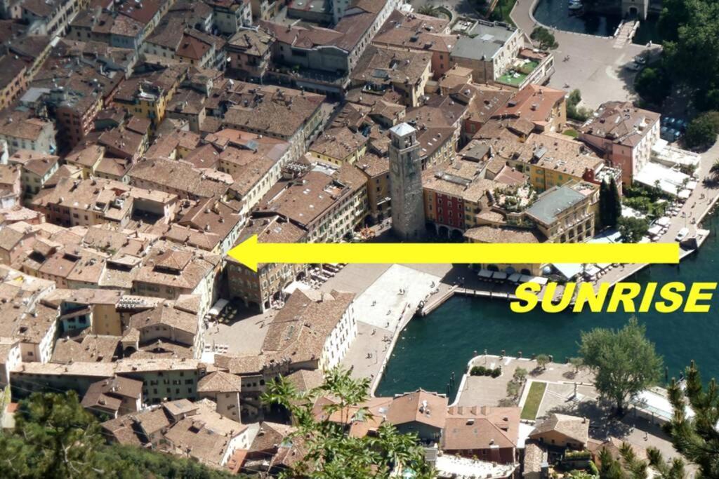 Appartamento Sunrise - Centro Storico N2 Рива-дель-Гарда Экстерьер фото